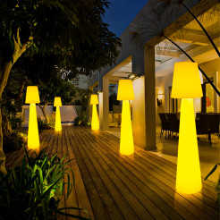 Lampa ogrodowa stojąca GARDENA M LED RGBW 16 kolorów 120 cm ES-DC005