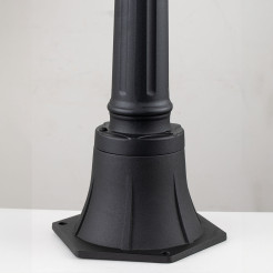 Średnia latarnia słupkowa Bayview - 1 źródło światła - Czarny BAYVIEW-4M-BK