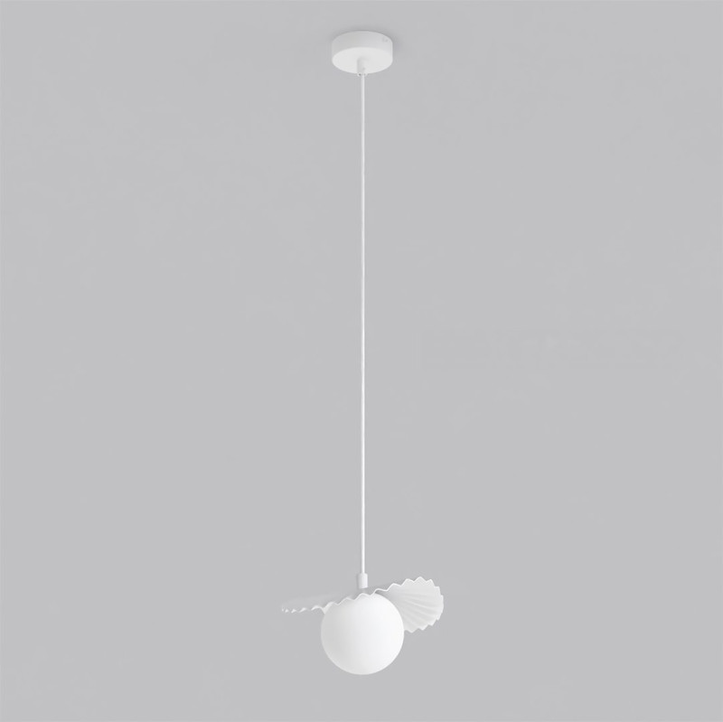 1 WHITE OPAL 1759/1