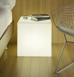 3183 CUBY 45 CABLE STOLIK Z PODŚWIETLENIEM BIAŁY
